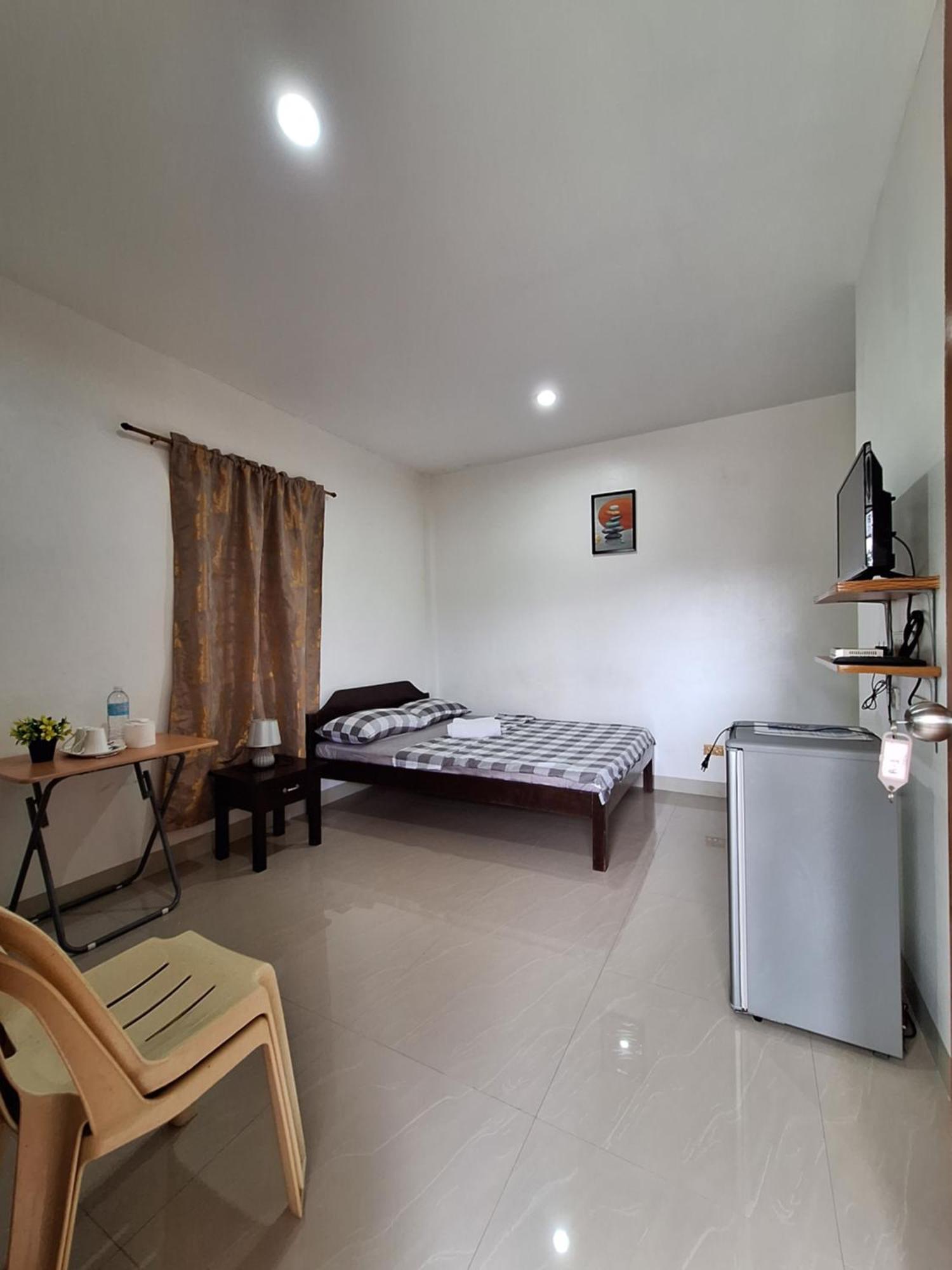 Casa Oeste Moalboal Buitenkant foto