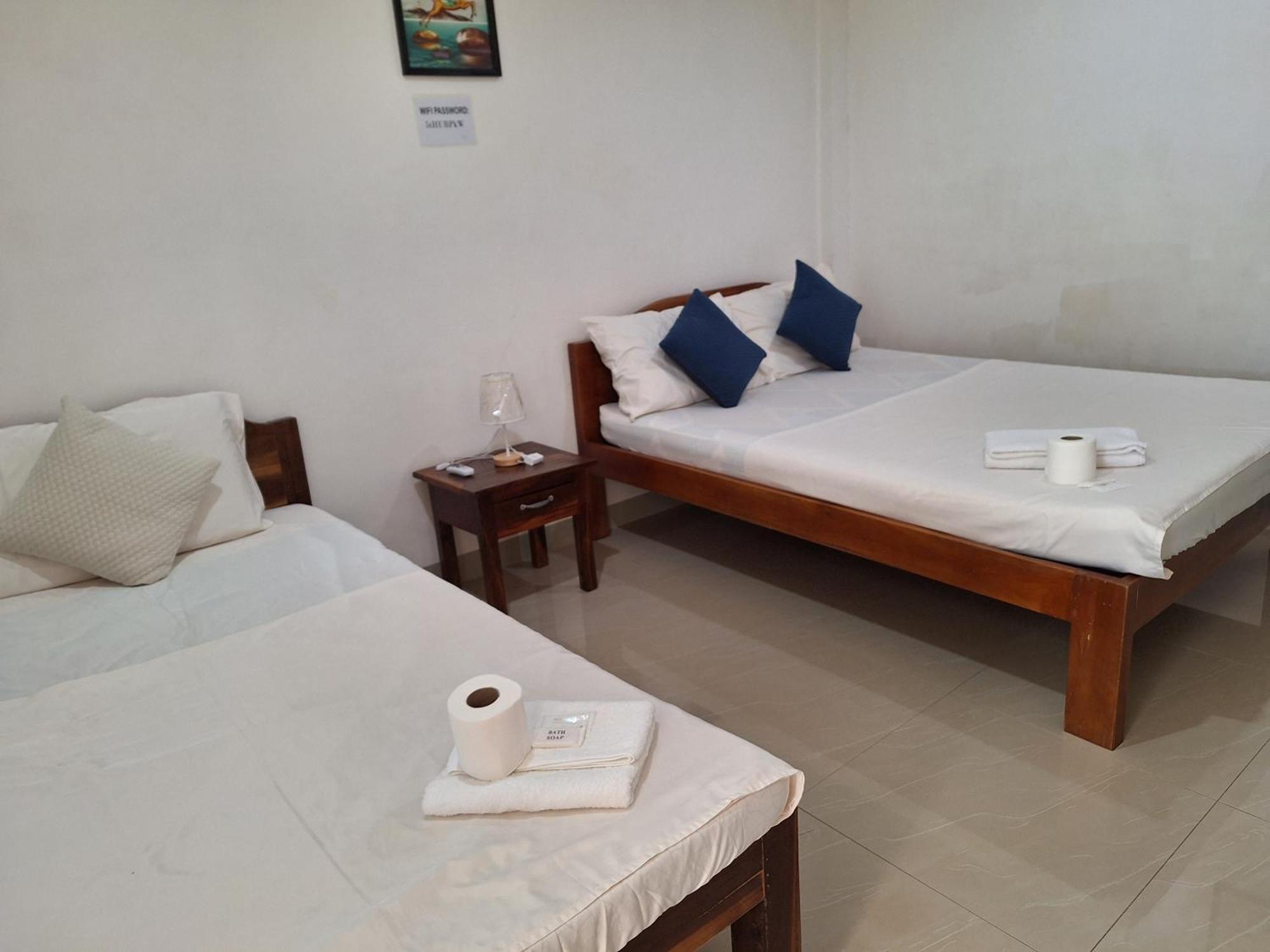Casa Oeste Moalboal Buitenkant foto