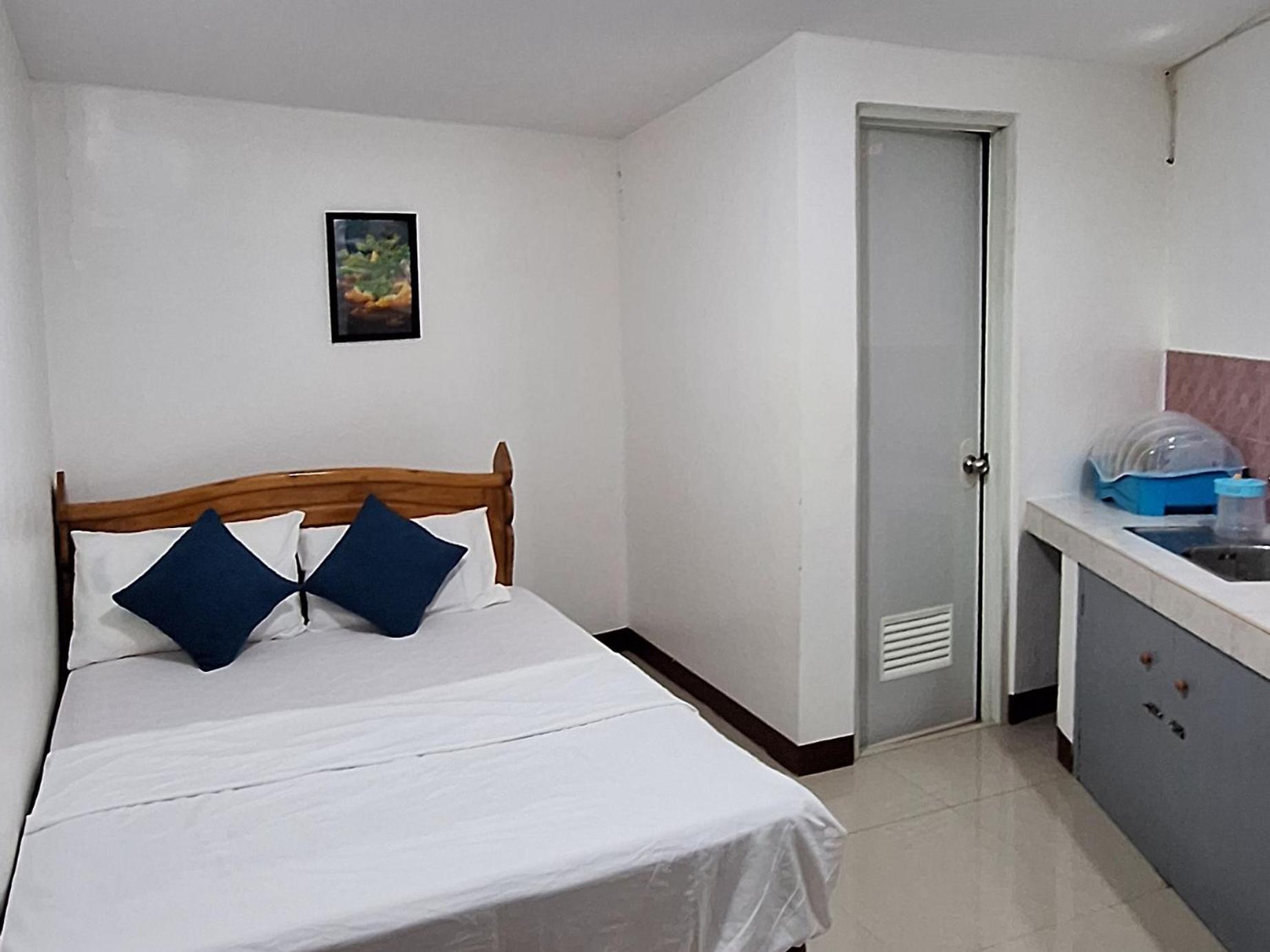 Casa Oeste Moalboal Buitenkant foto