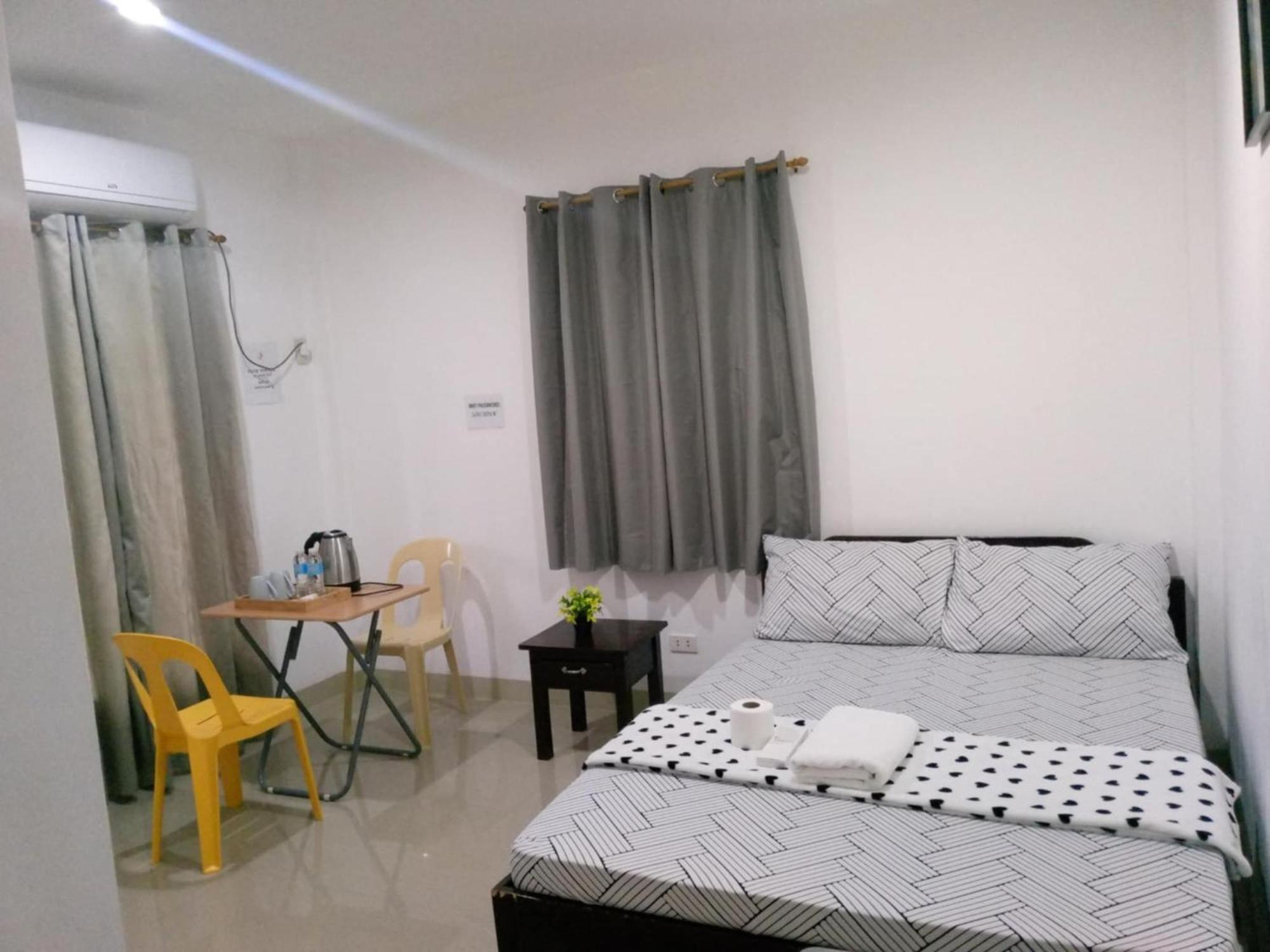 Casa Oeste Moalboal Buitenkant foto