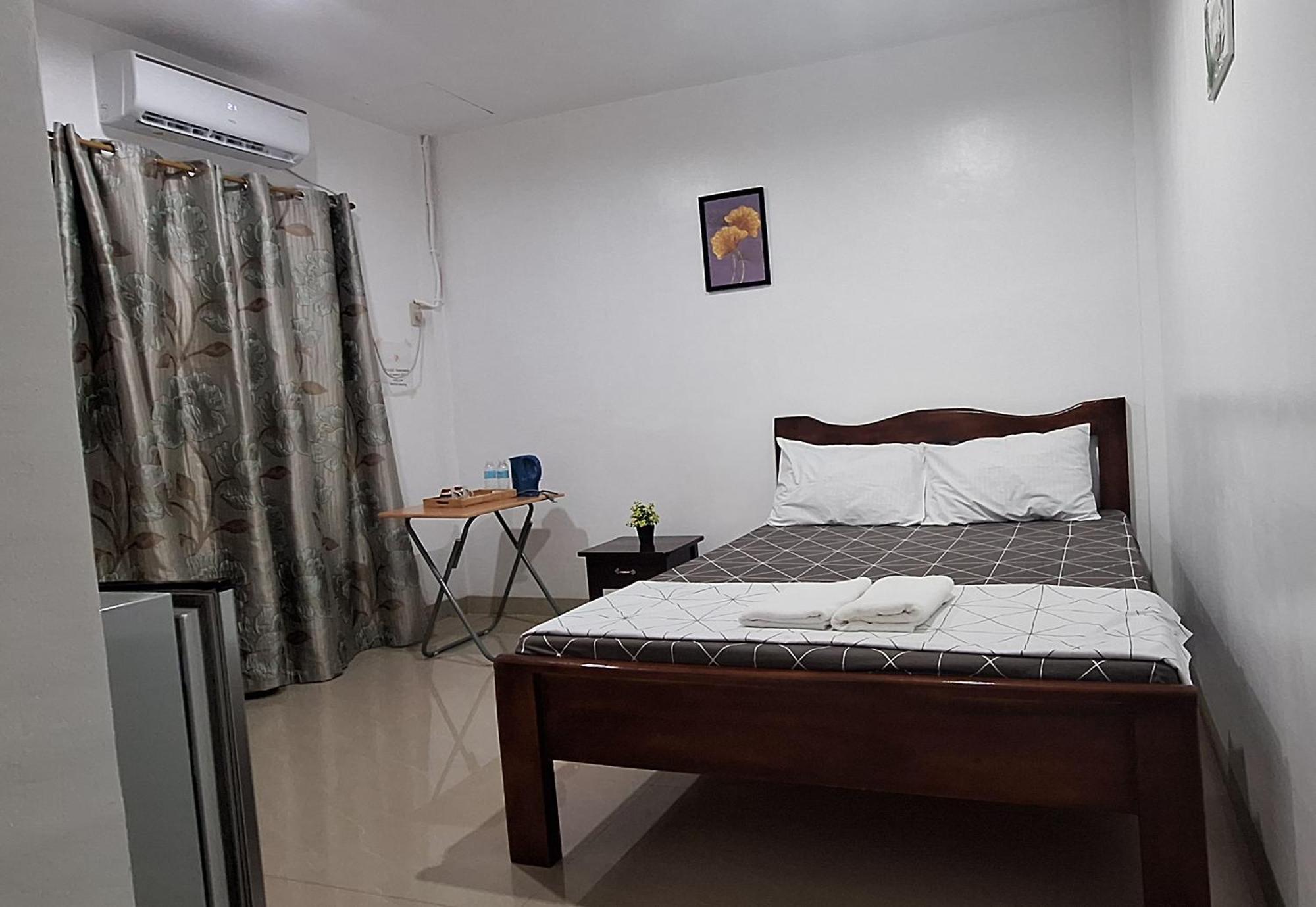 Casa Oeste Moalboal Buitenkant foto